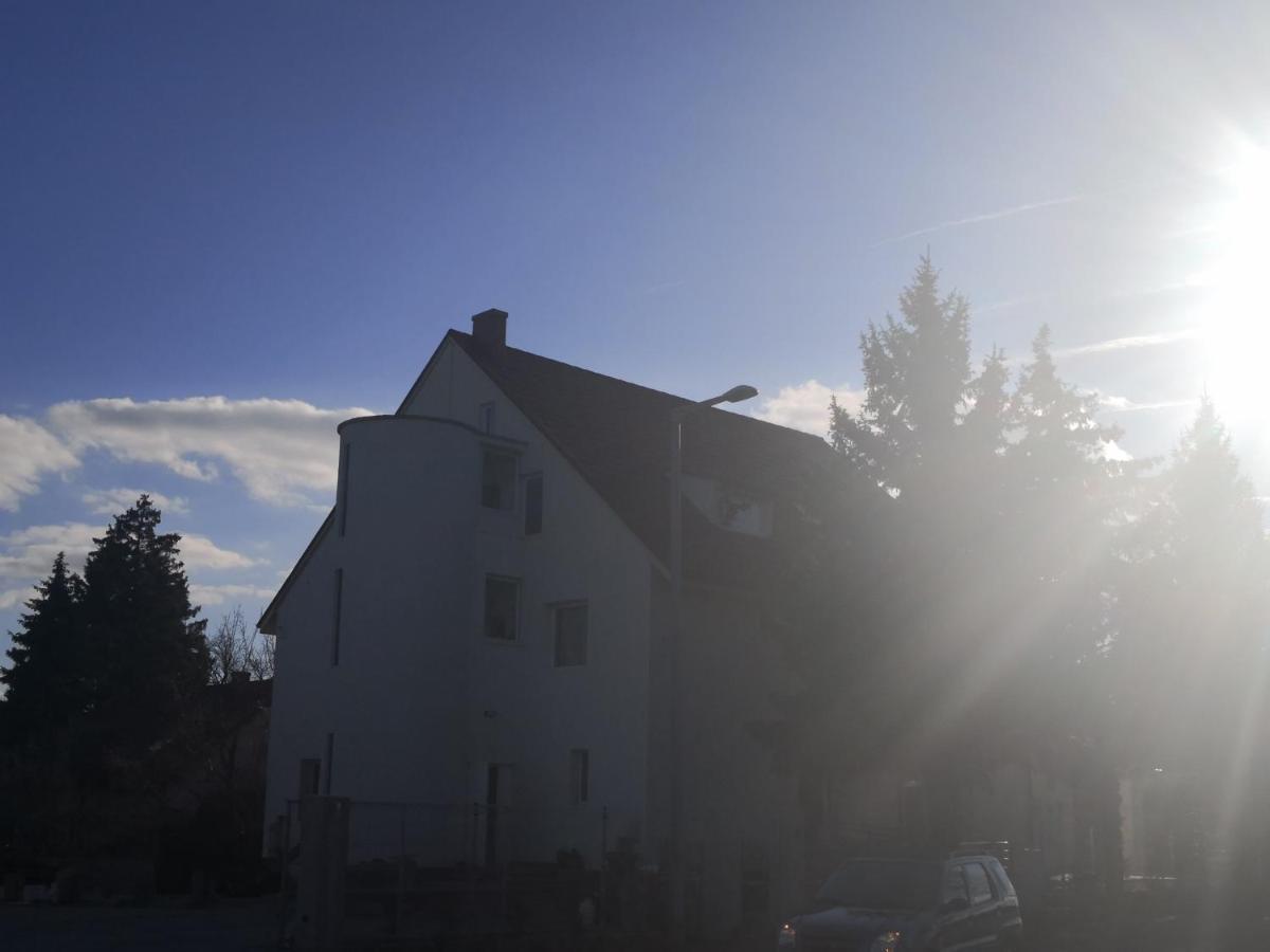 Thomas Panzio Bed & Breakfast Balatonfured Luaran gambar