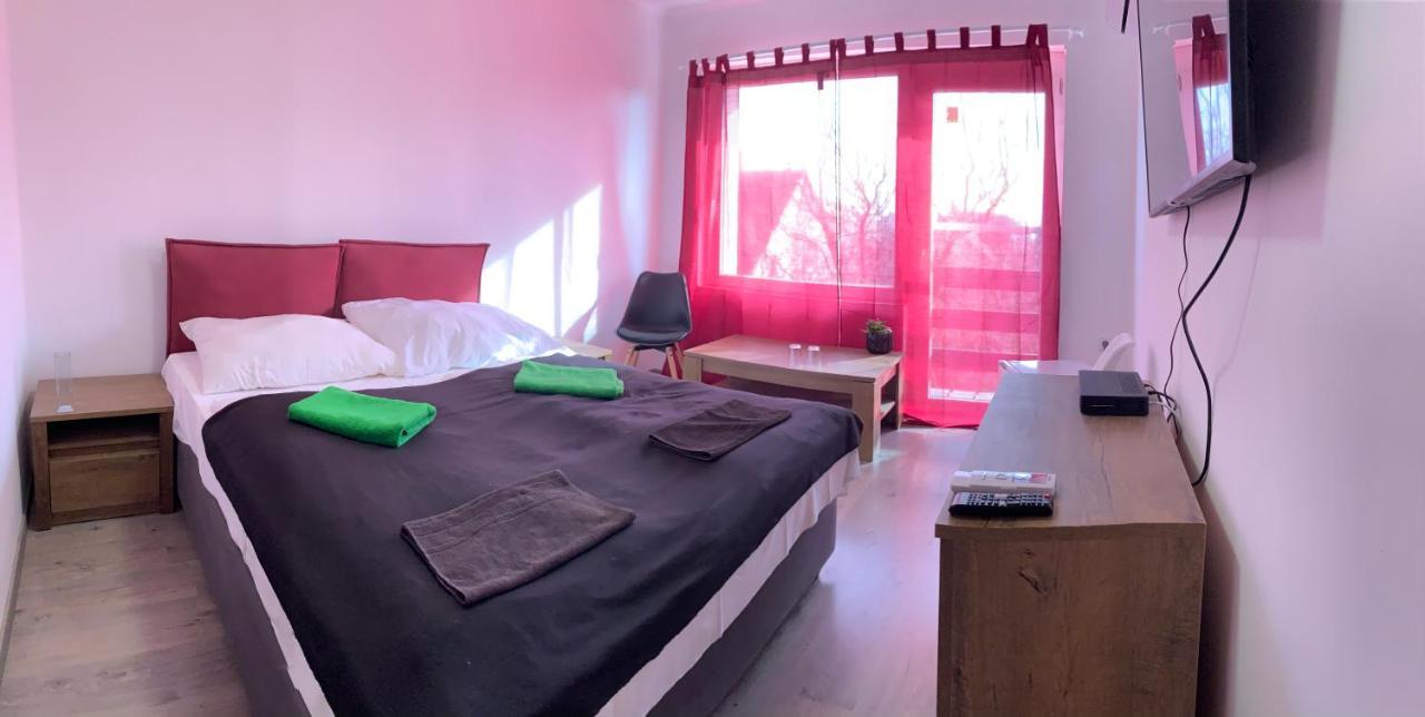 Thomas Panzio Bed & Breakfast Balatonfured Luaran gambar