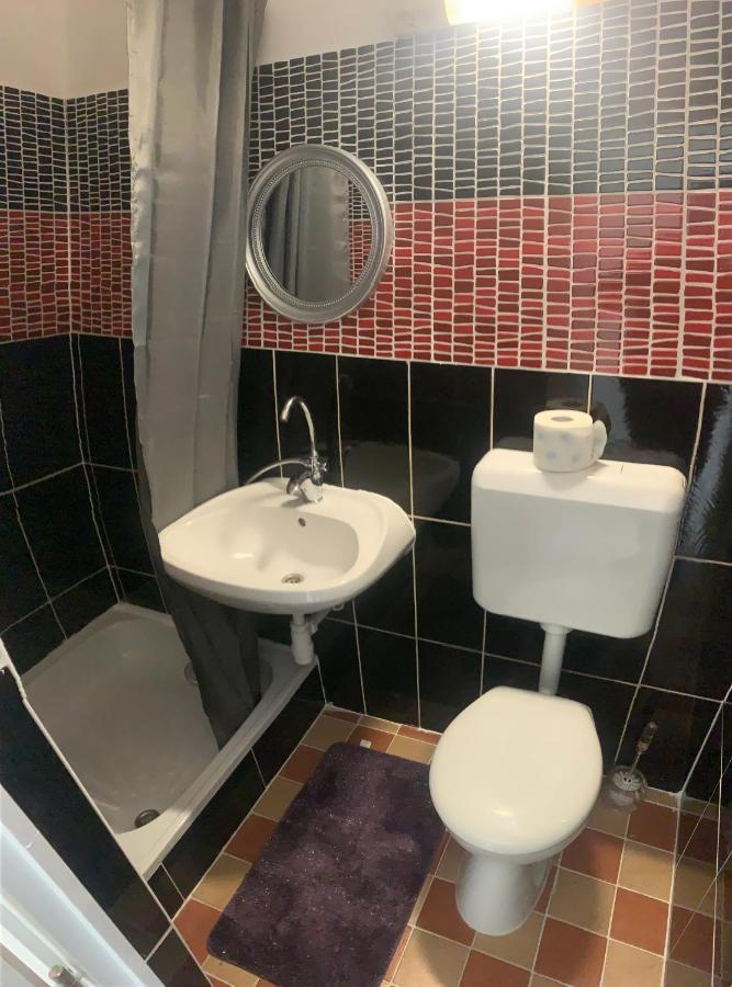 Thomas Panzio Bed & Breakfast Balatonfured Luaran gambar