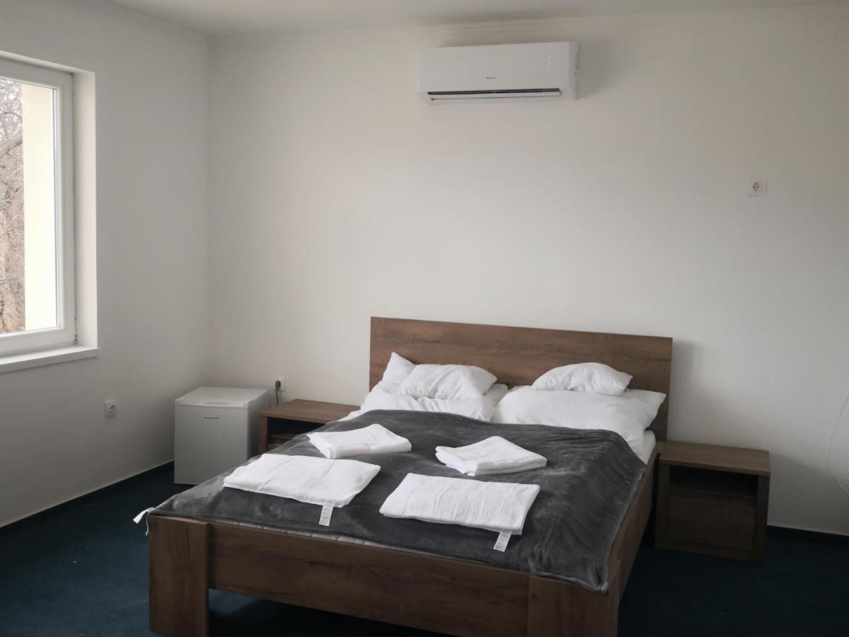 Thomas Panzio Bed & Breakfast Balatonfured Luaran gambar