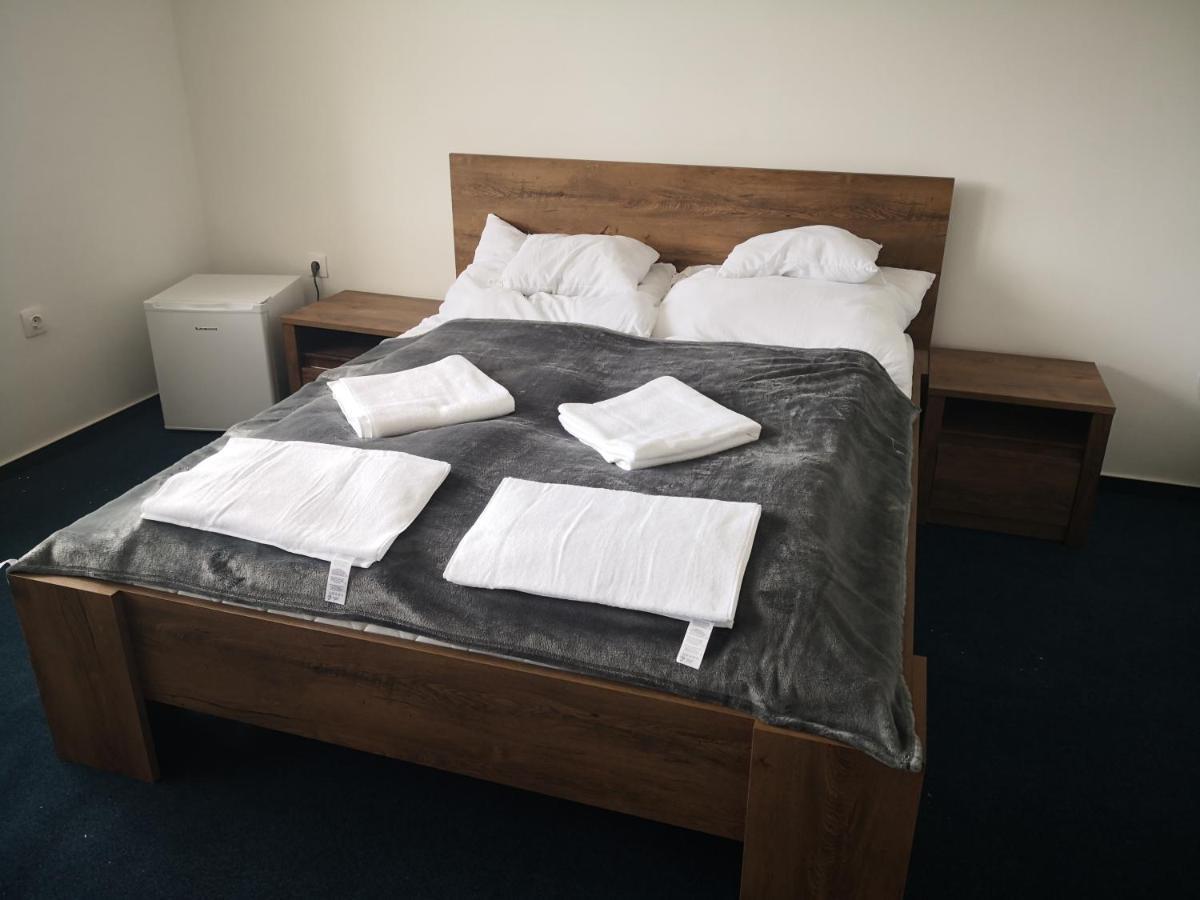 Thomas Panzio Bed & Breakfast Balatonfured Luaran gambar