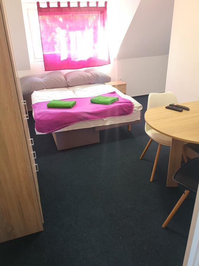 Thomas Panzio Bed & Breakfast Balatonfured Luaran gambar