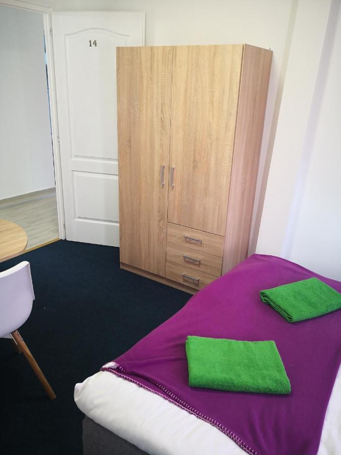 Thomas Panzio Bed & Breakfast Balatonfured Luaran gambar